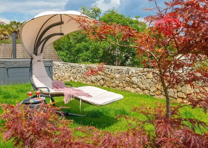 Villa In Korni With Swimming Pool