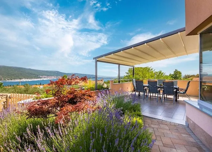 Villa In Korni With Swimming Pool Kornić