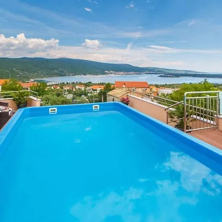 In Korni With Swimming Pool Villa *