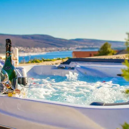 In Korni With Swimming Pool Villa Kornić