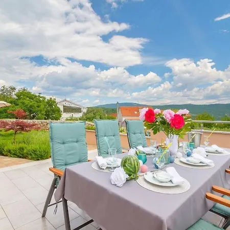 In Korni With Swimming Pool