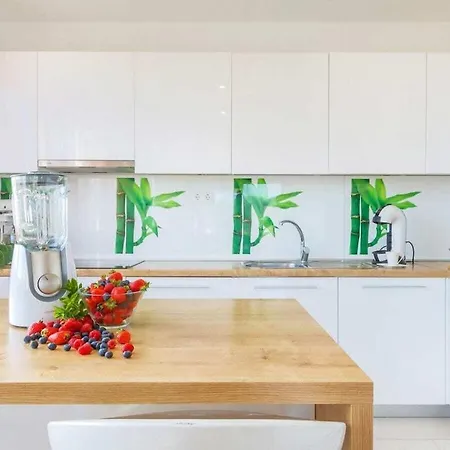 In Korni With Swimming Pool