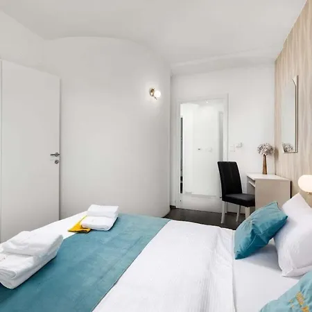 In Korni With Swimming Pool Kornić