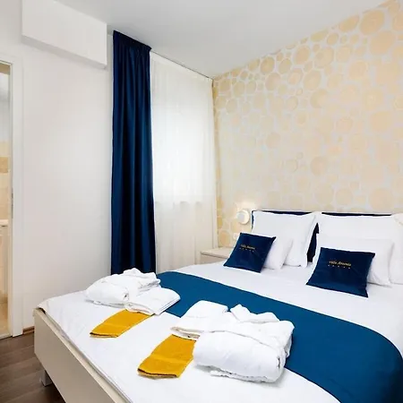 In Korni With Swimming Pool *