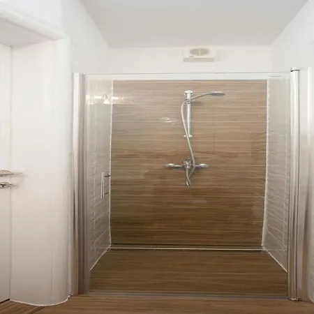 In Korni With Swimming Pool Villa *